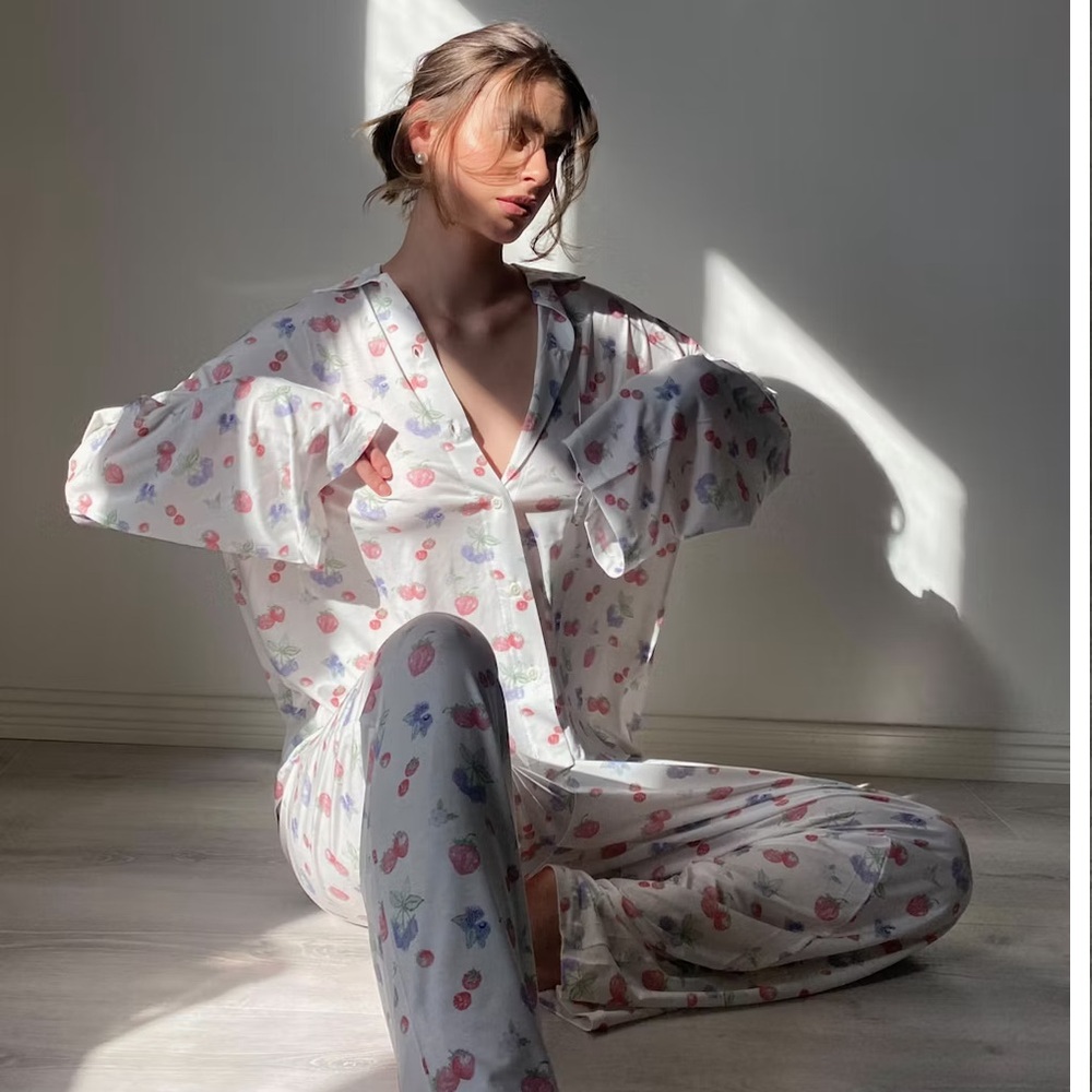 Djerf Avenue Floral Pajama Set - White with Red and Blue Accents